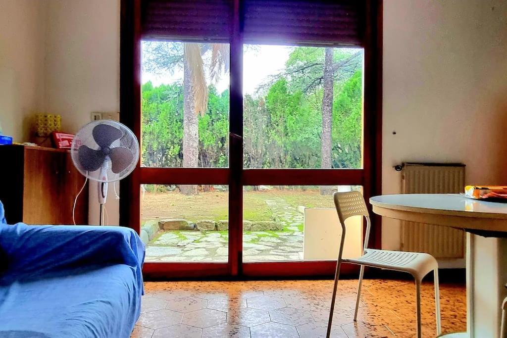 Casa Con Giardino: Варацце Экстерьер фото